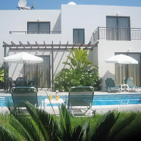 Aura Villa