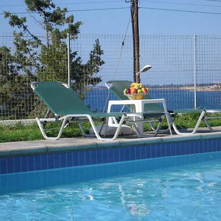 Villa Aura *