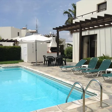 Aura Paphos