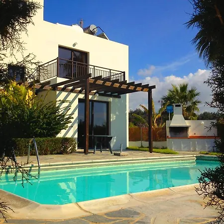Aura * Paphos